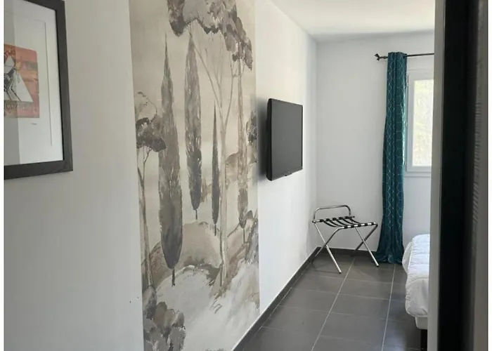 Hotel Domaine La Distillerie Pietracorbara